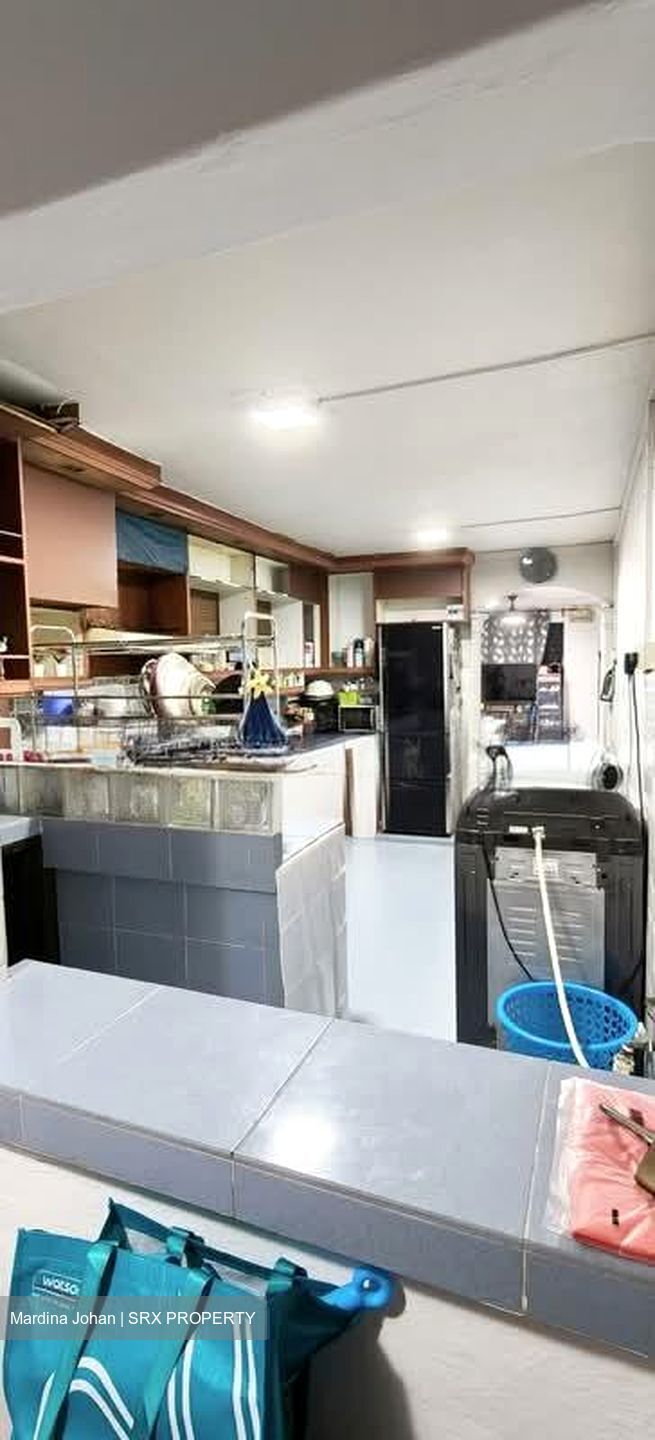 Blk 248 Hougang Avenue 3 (Hougang), HDB 3 Rooms #588894571